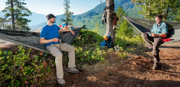 Enclosed hammock clearance